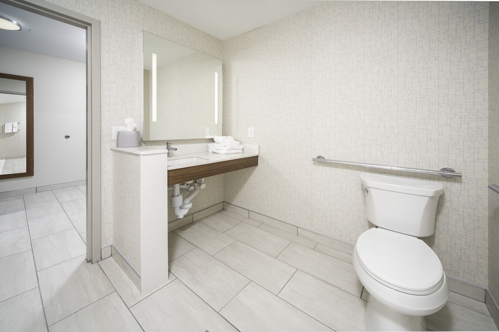 Holiday Inn Express Suites Rock Hill An Ihg Hotel 48/49