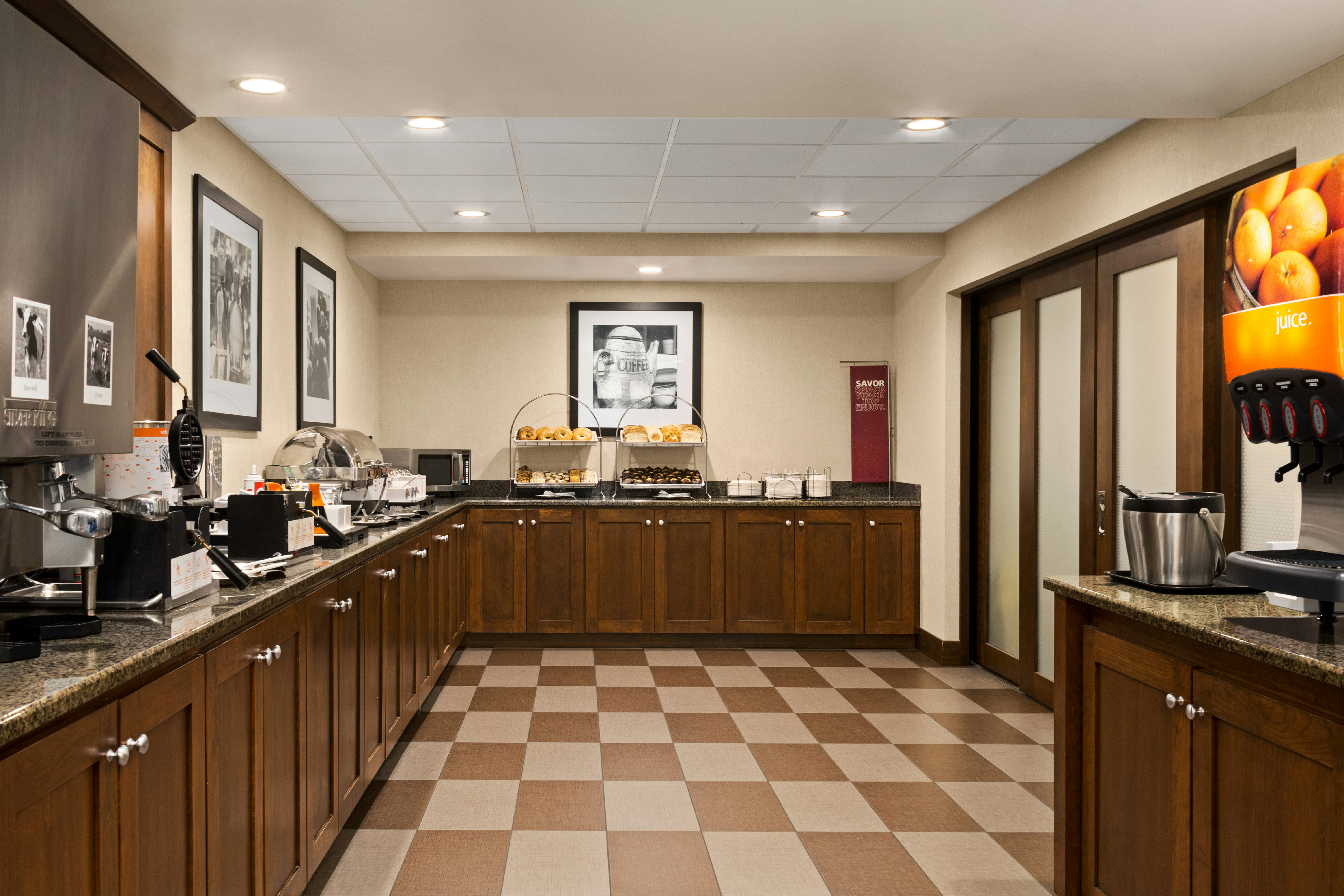 Hampton Inn Fort Smith 3/17