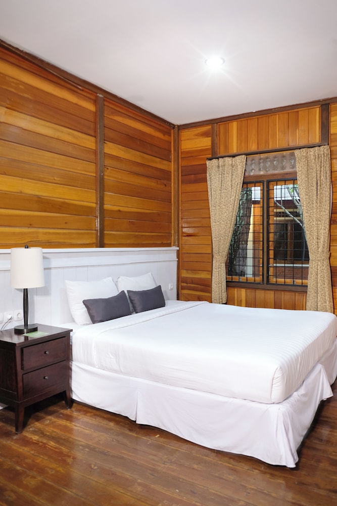 3 Bedroom Premier Villa