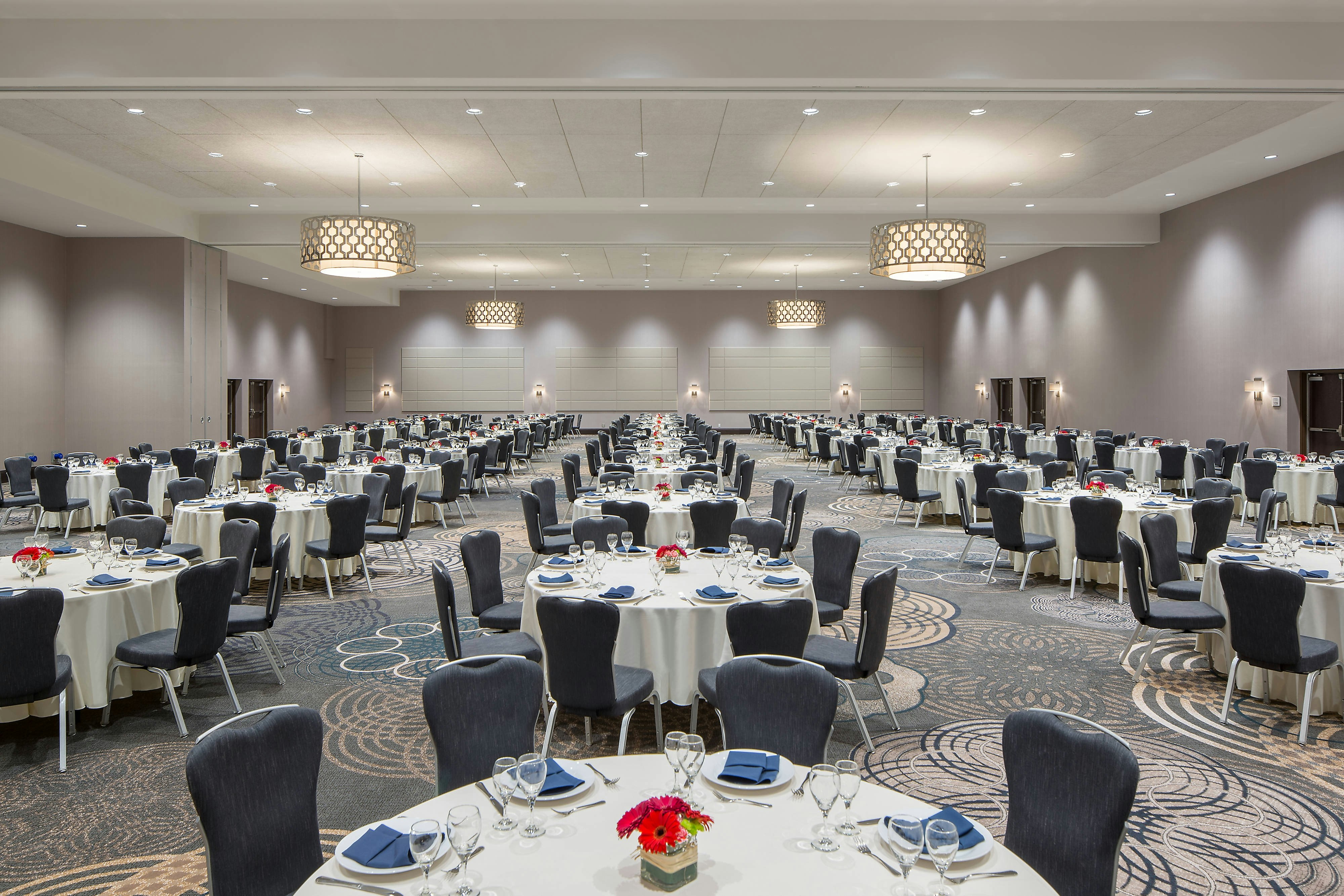 SHERATON VANCOUVER AIRPORT HOTEL 24/32