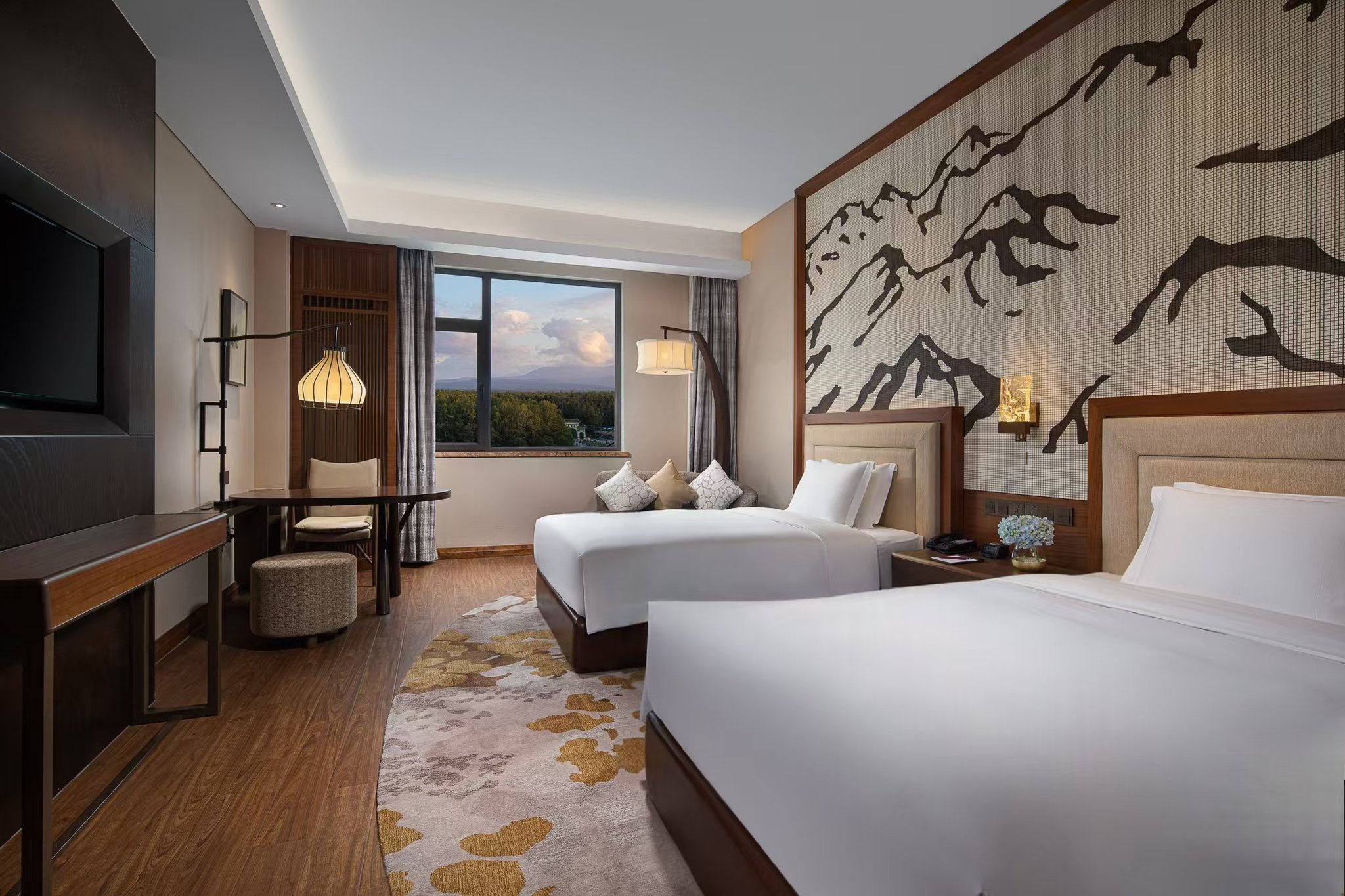 CROWNE PLAZA RESORT CHANGBAISHAN HOT SPRING 12/50