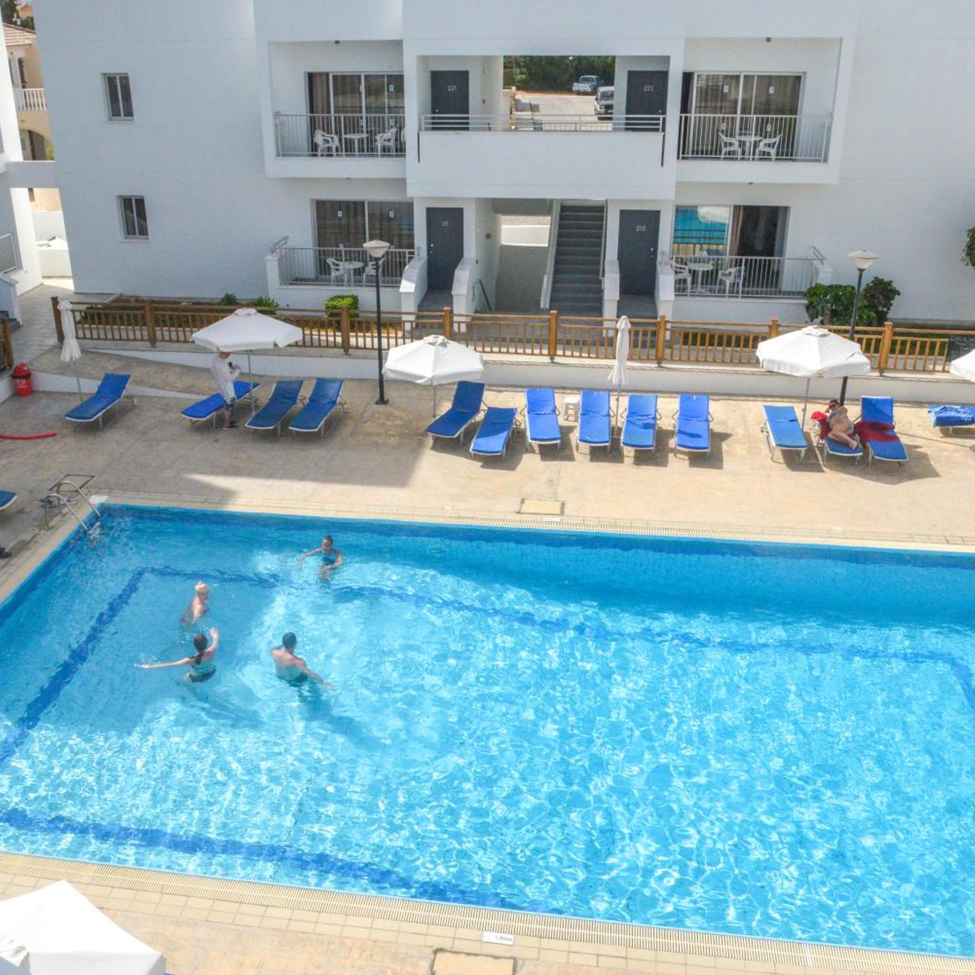Sweet Memories Hotel Apartments 3/50
