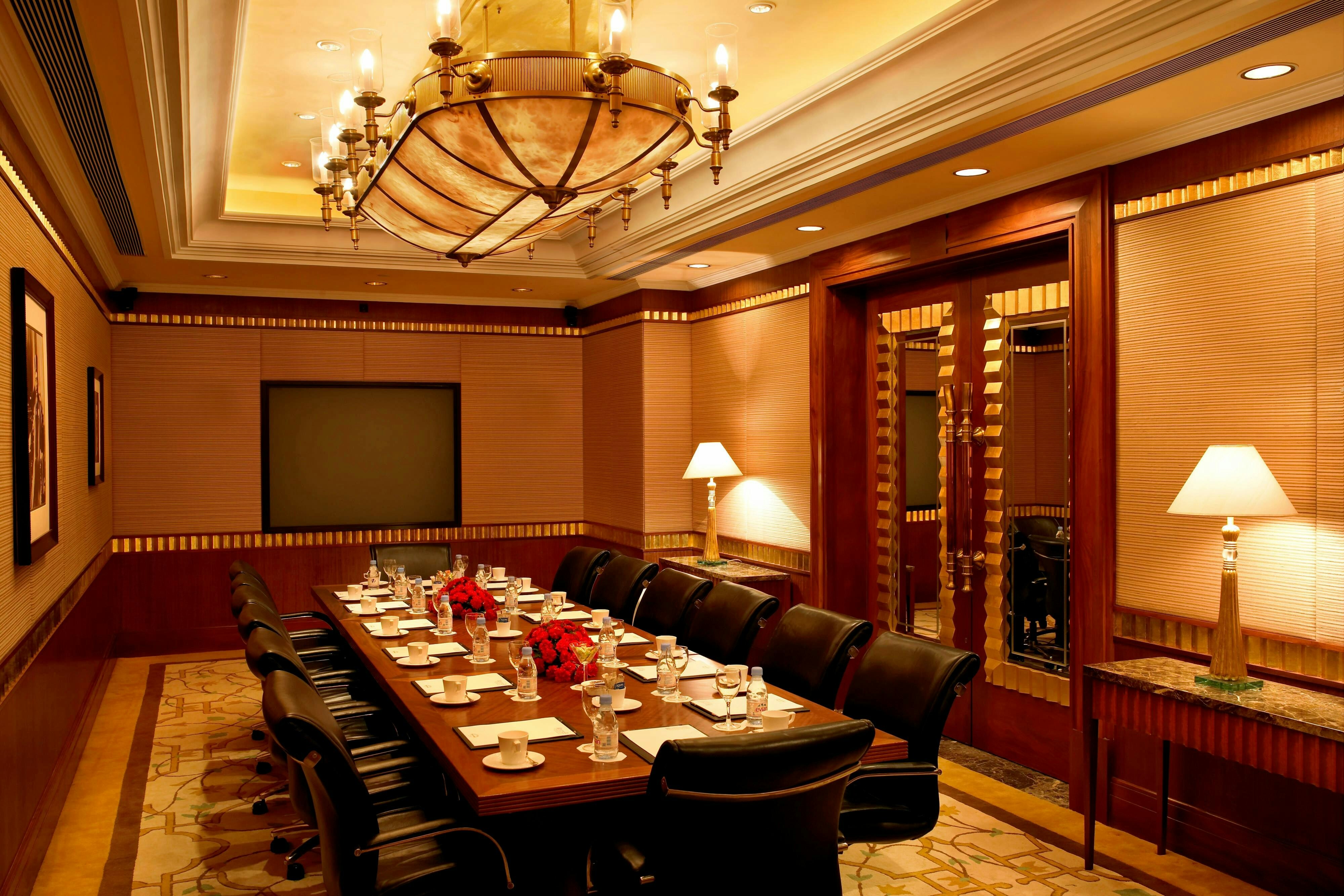 Itc Grand Central 37/39