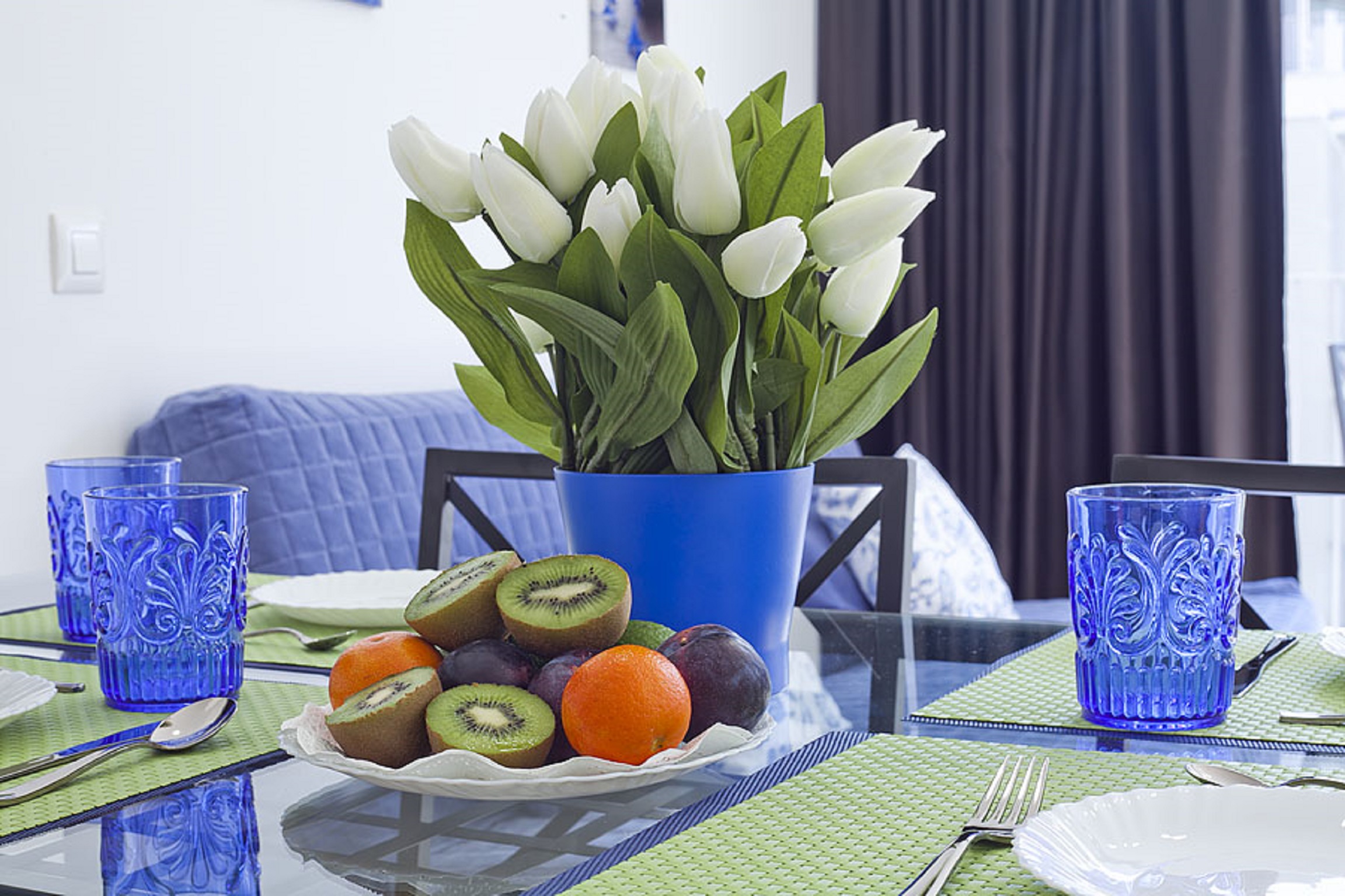 Charmsuites Paralel 17/25