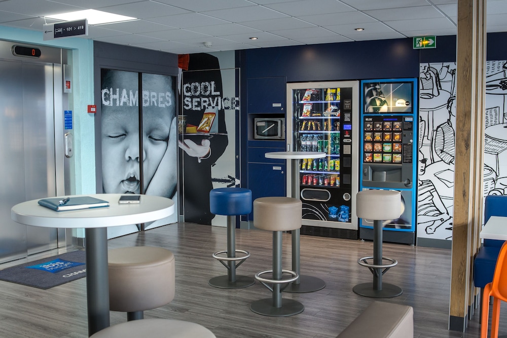 Ibis budget Frejus Saint Raphael Centre et Plage 40/64