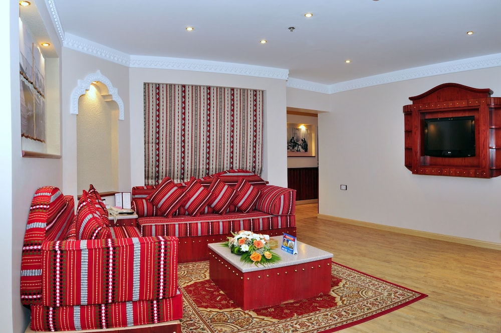 Al Liwan Suites Doha 40/67