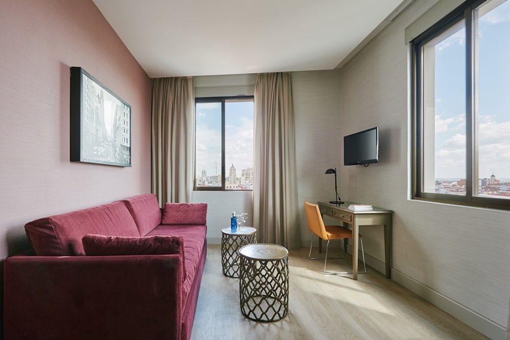 Regente Hotel 54/79