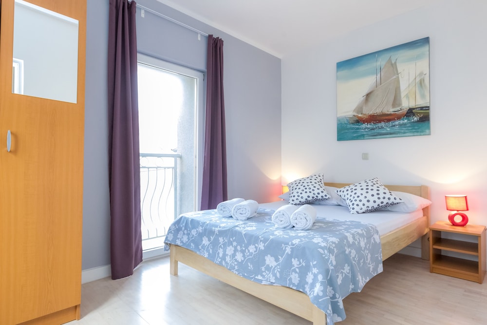 Apartments In City Center Ventus 14/49