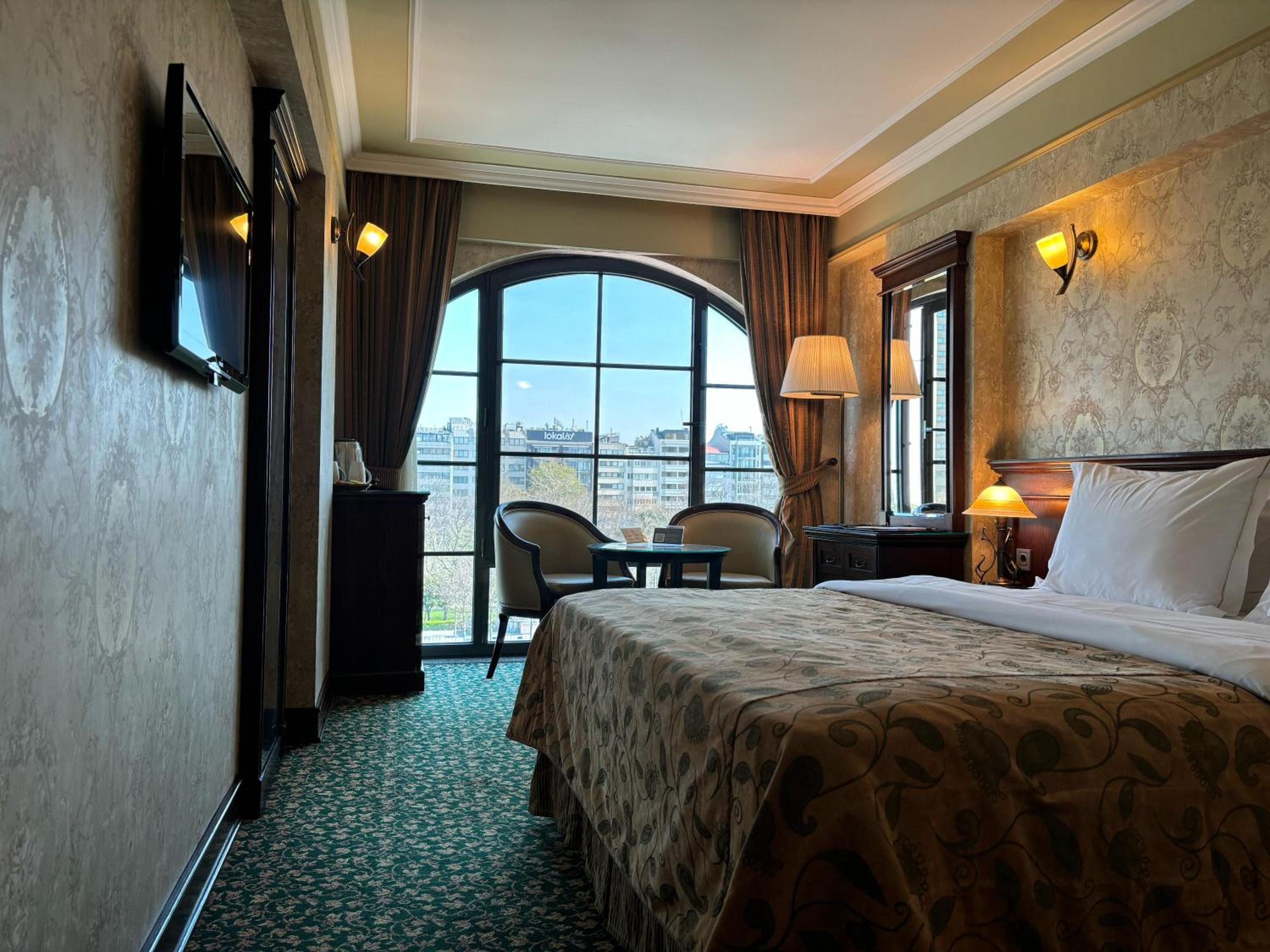 Deluxe, Double or Twin Bed, Bosphorus View