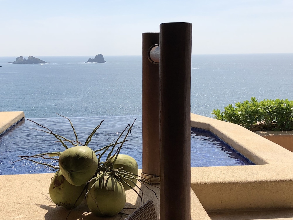 Cala De Mar Resort & Spa Ixtapa 55/69