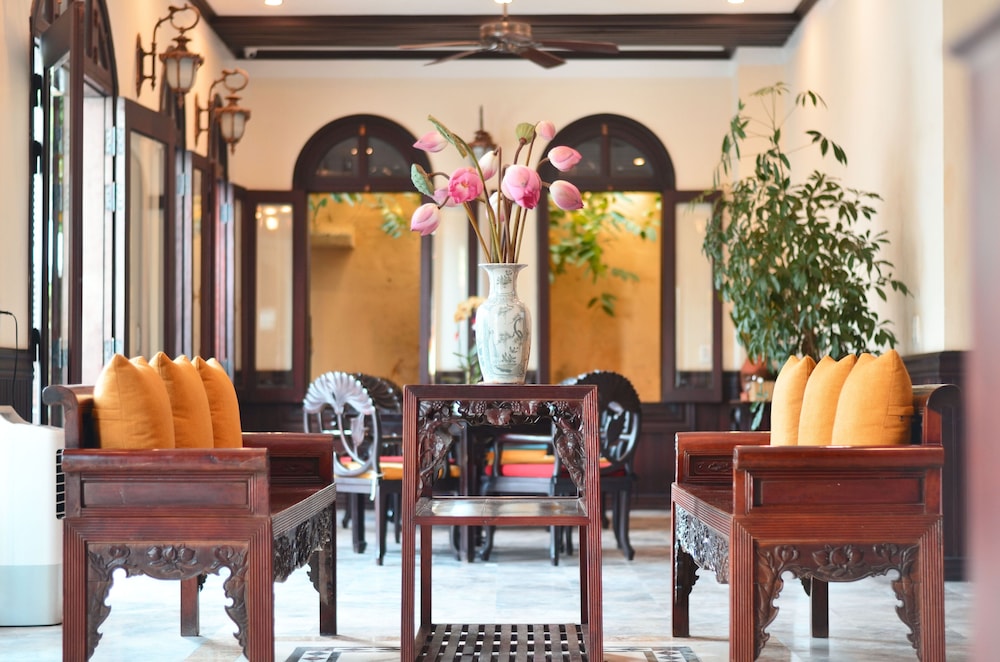 Hoi An Central Hotel 56/73