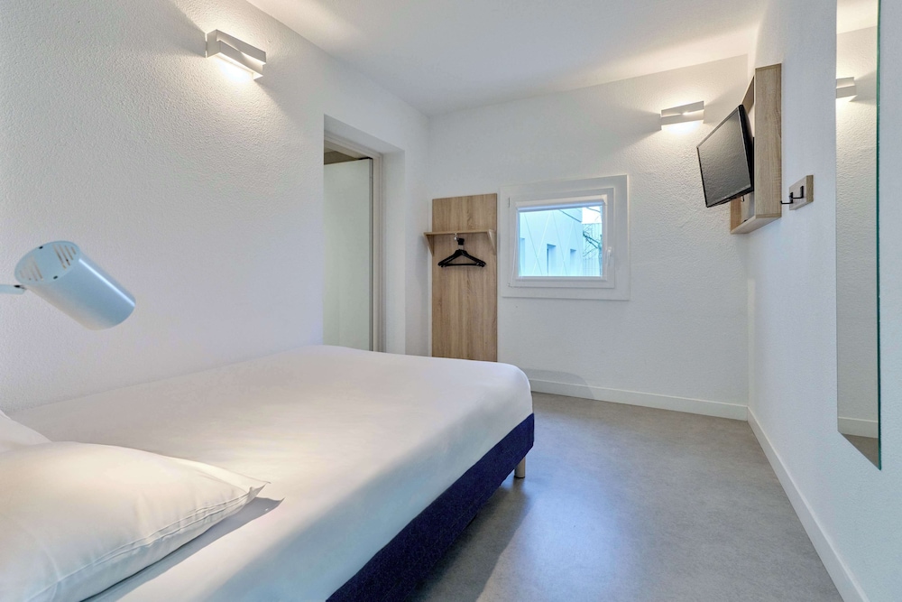 Kyriad Direct Dijon Sud - Chenove 17/50