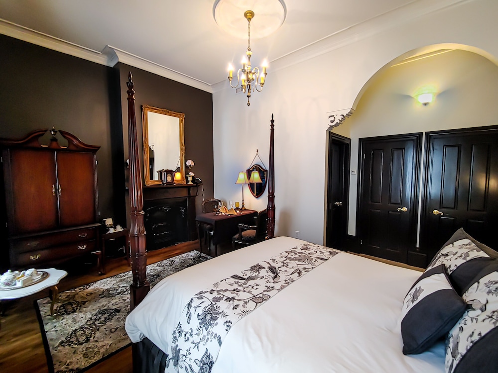 Hotel Le Clos Saint-Louis 17/50