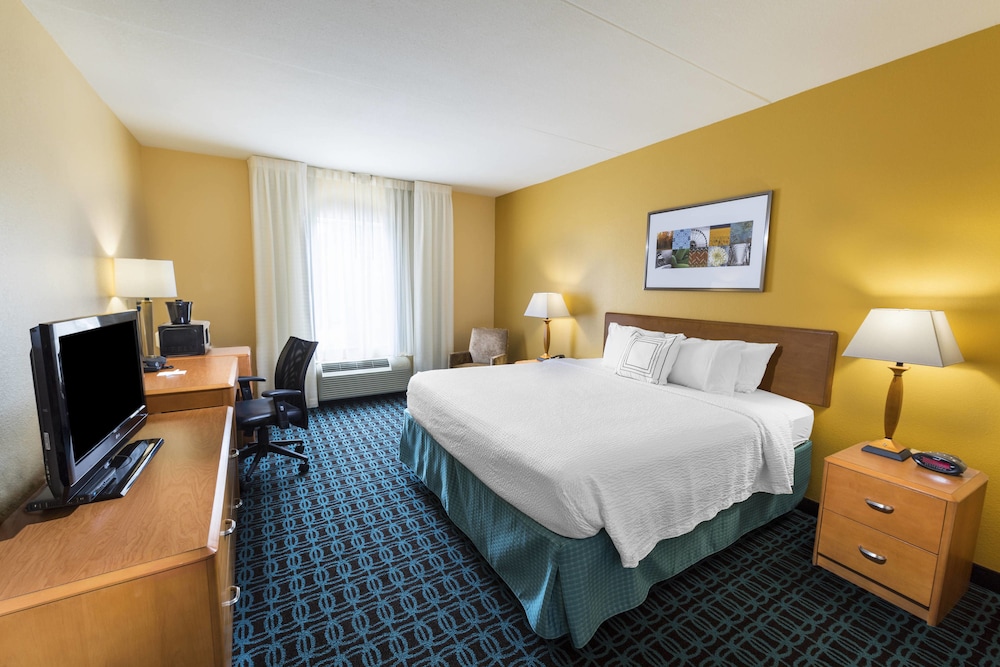 Fairfield Inn & Suites Marianna 13/67