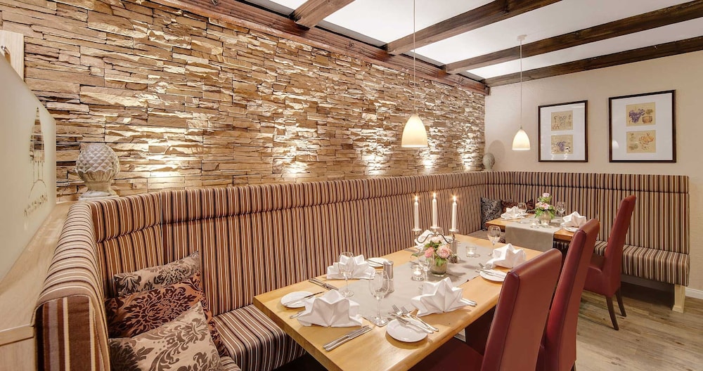 Romantik Hotel Ahrenberg 30/50