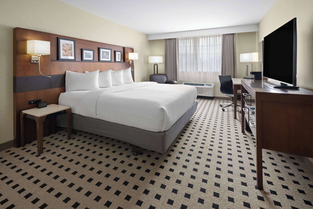 Penn Harris Hotel, Trademark Collection by Wyndham 14/46