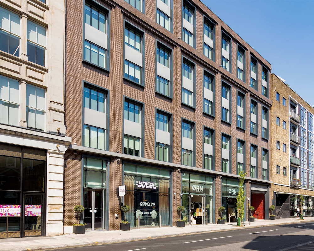 YOTEL London City, Select by Hilton 66/70