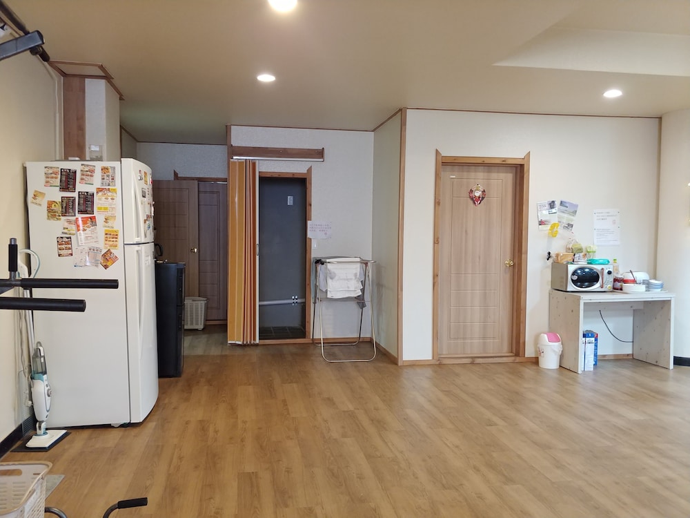 Baozen Guesthouse - Hostel 7/72