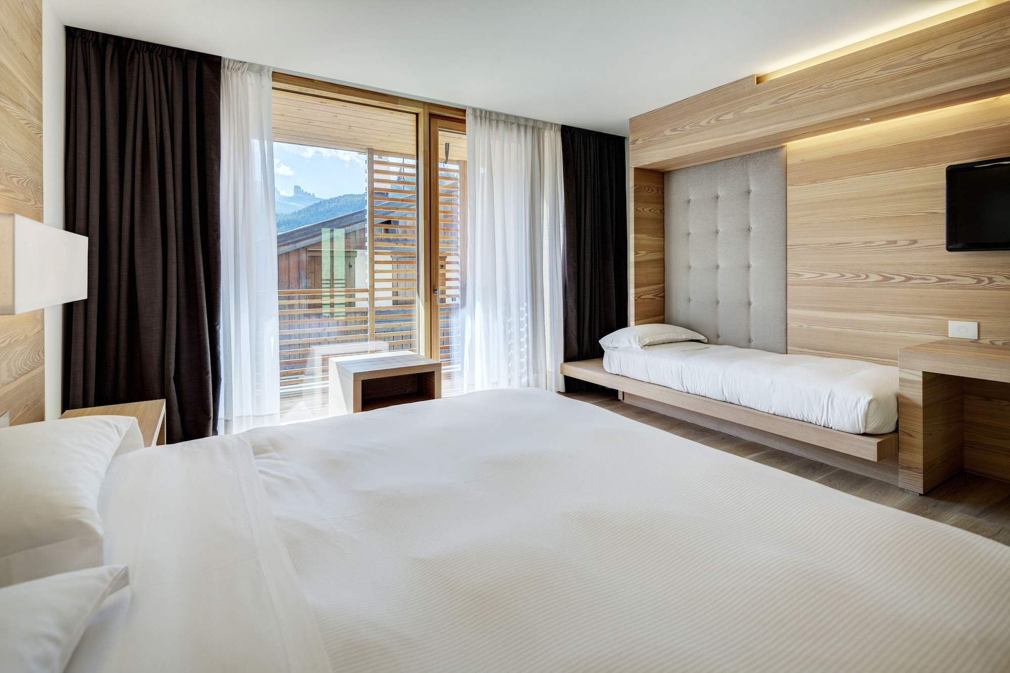 JUNIOR SUITE, SUPERIOR