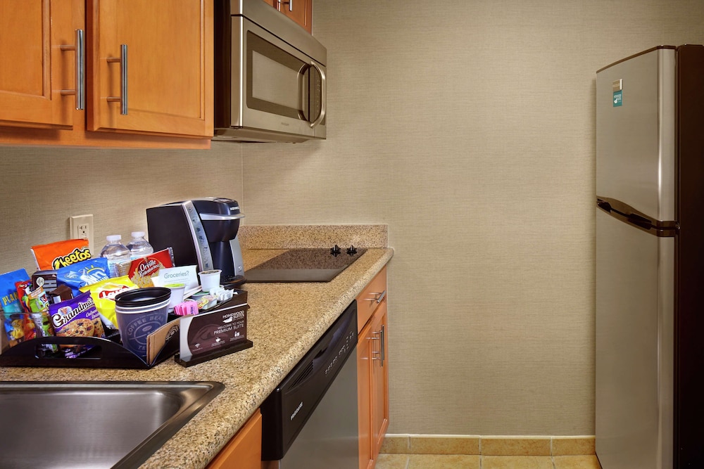 Homewood Suites By Hilton Daytona Beach Speedway-Airport 44/47