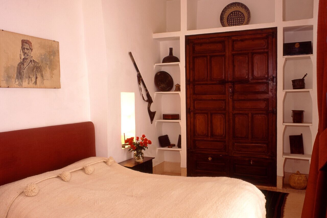Senior, Suite, Queen Bed