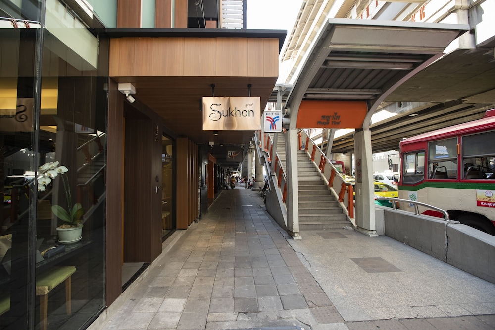Sukhon Hotel 10/49