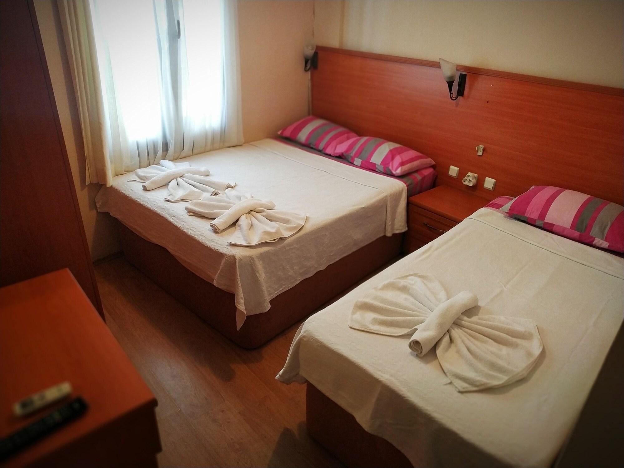Yalcin Hotel 13/63