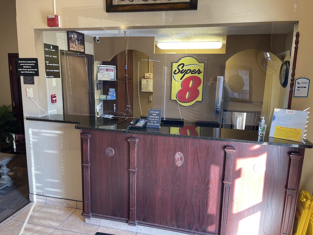 Super 8 By Wyndham Bismarck 7/35