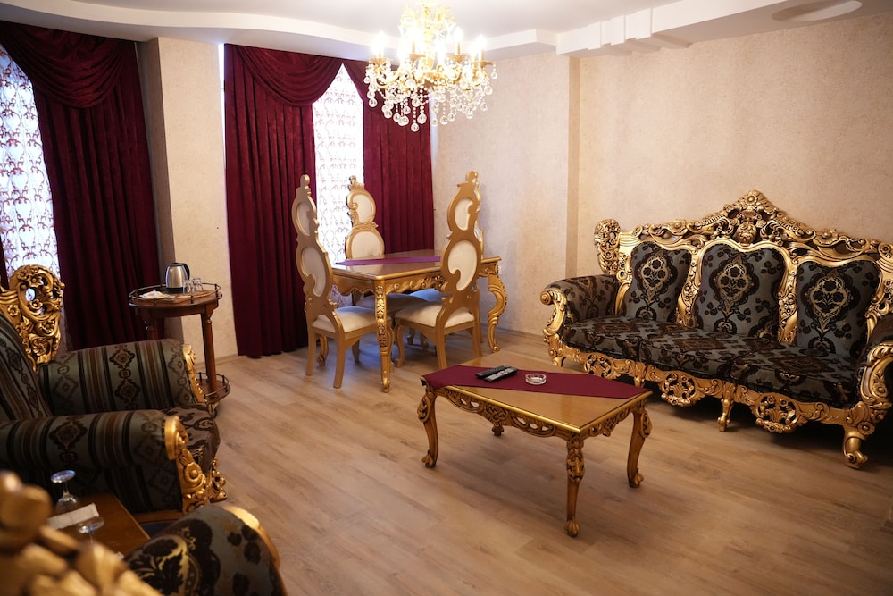 Hotel Golden King 32/50