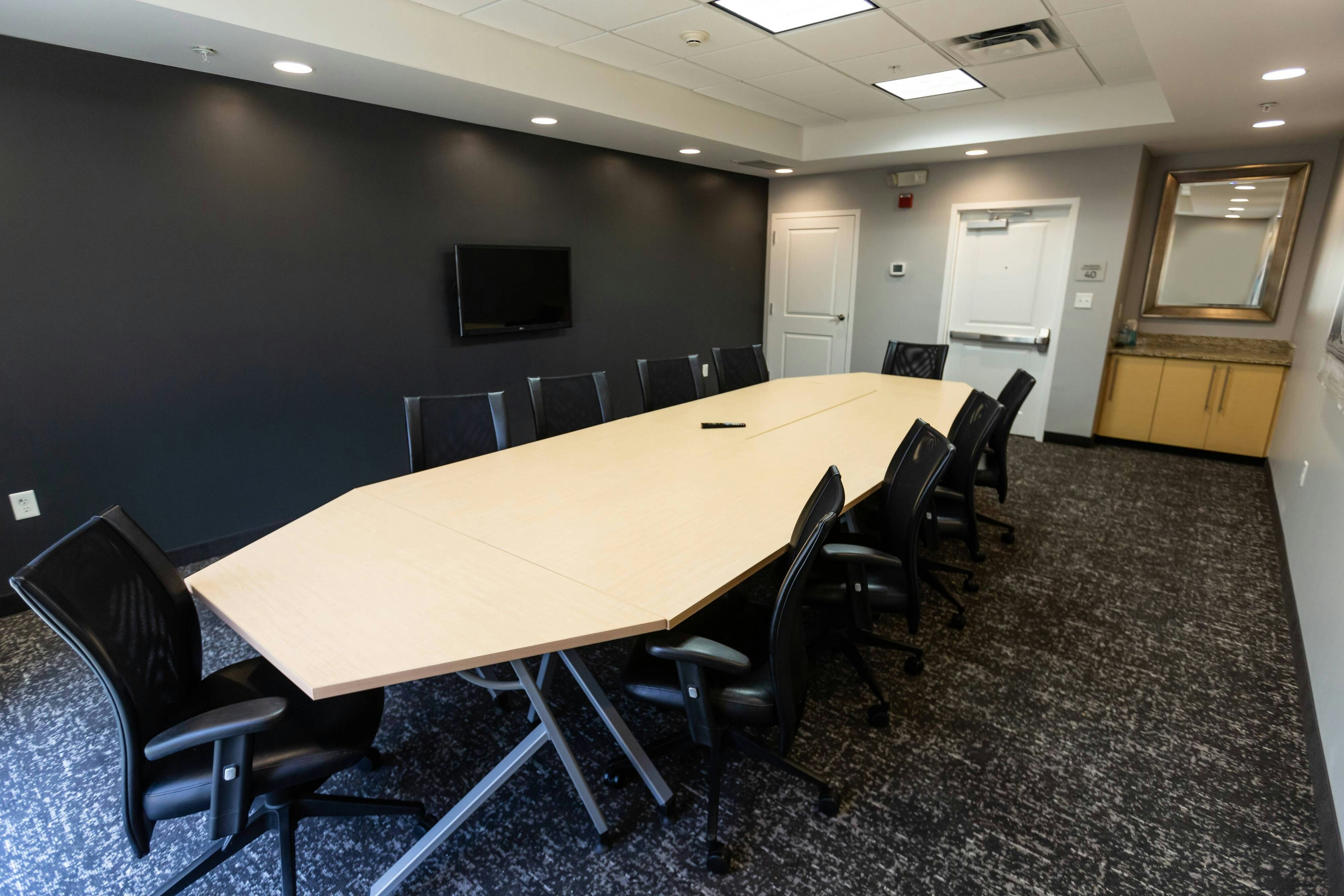 TOWNEPLACE SUITES BOWLING GREEN 40/44