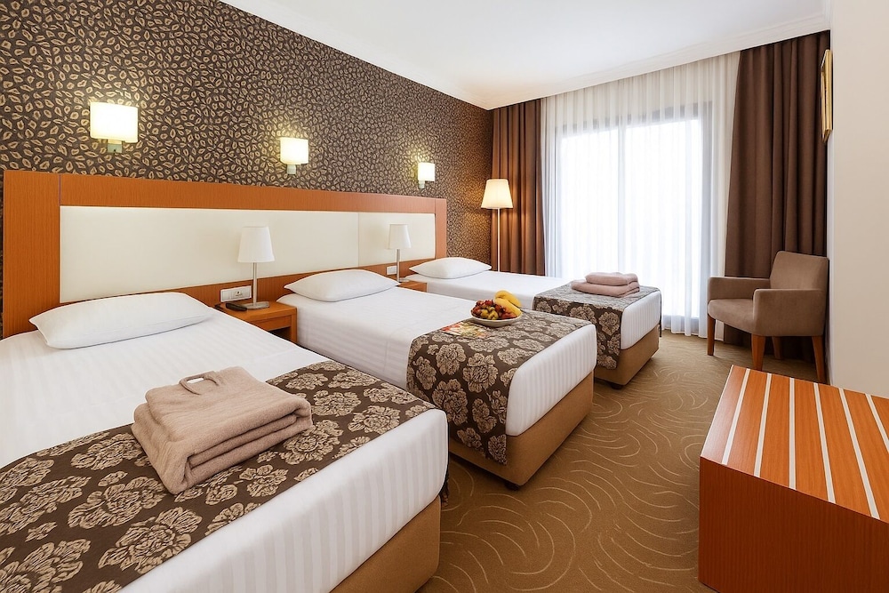 Grand Hotel Avcilar 15/50
