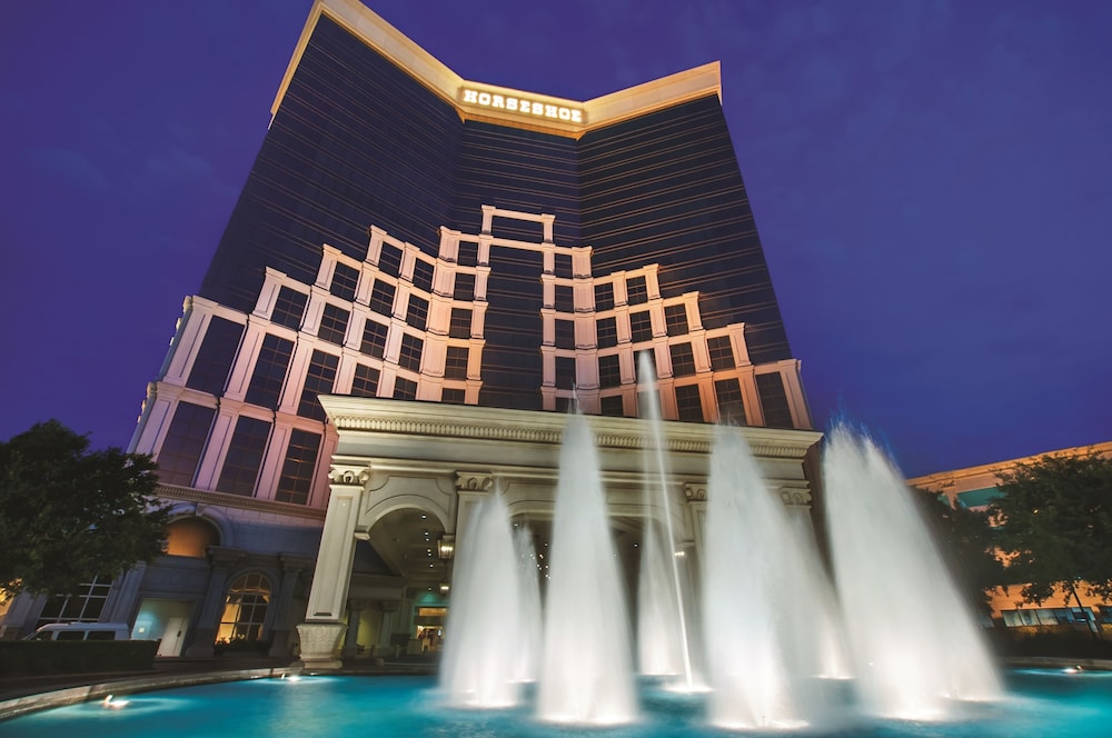 Horseshoe Bossier City - A Caesars Rewards Destination 4/67