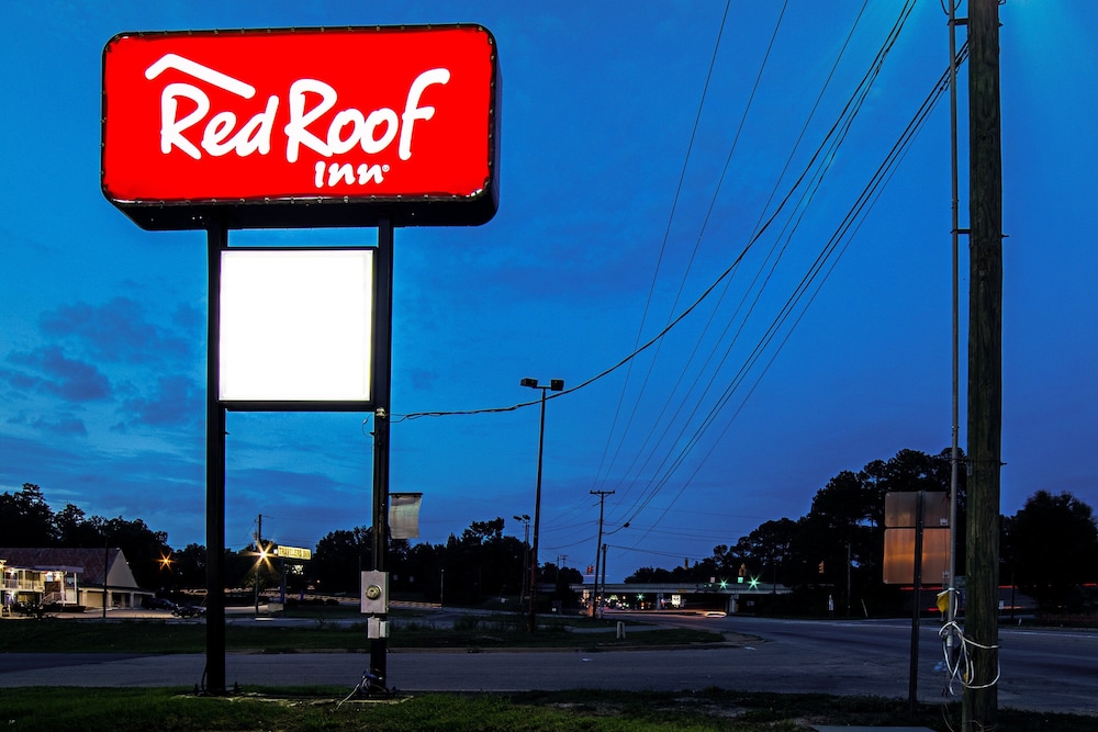 Red Roof Inn Columbia, SC Airport 2/33