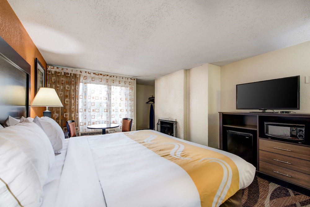 Quality Inn Creekside - Downtown Gatlinburg 15/45