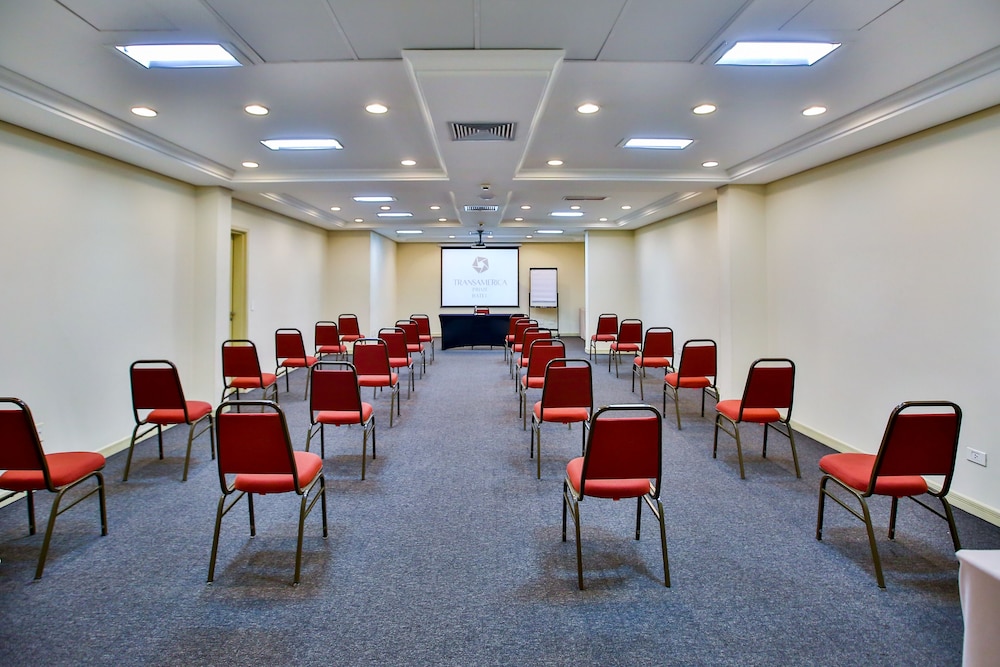 Transamerica Executive Curitiba Batel 52/63