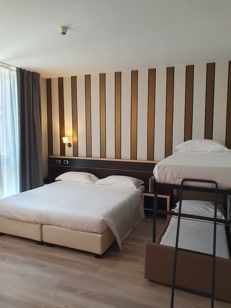 LVG Hotel Collection - Al Mulino 13/50