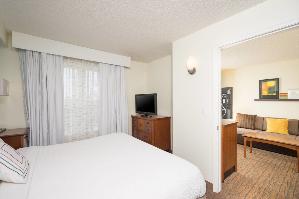 Residence Inn by Marriott Salisbury 8/35