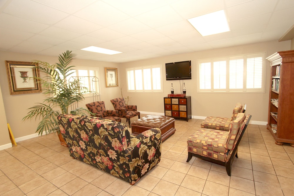 Econo Lodge Knoxville West - Turkey Creek 25/33