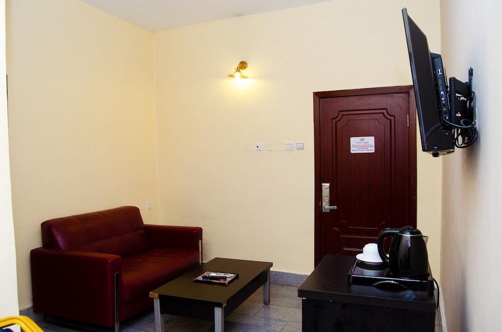 Residency Hotel Area 11 28/46