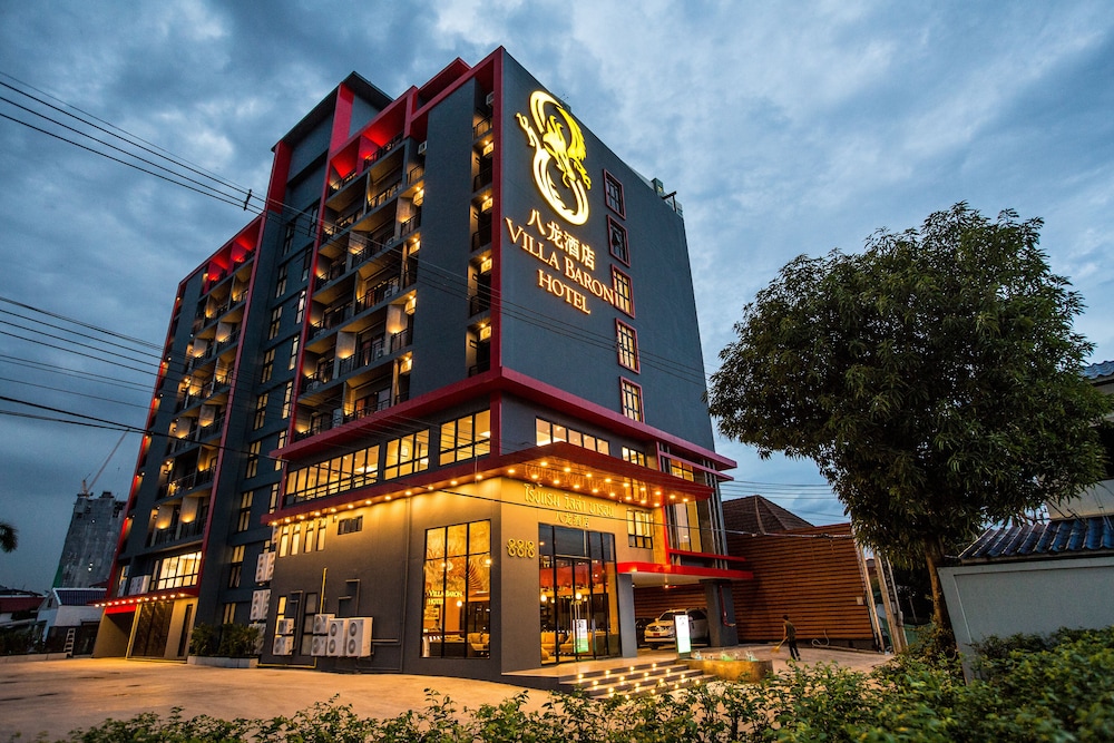 Villa Baron Hotel 4/50