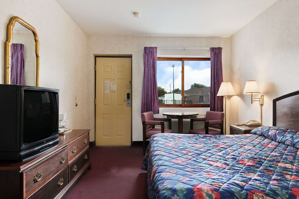 Travelodge by Wyndham Niagara Falls 19/32