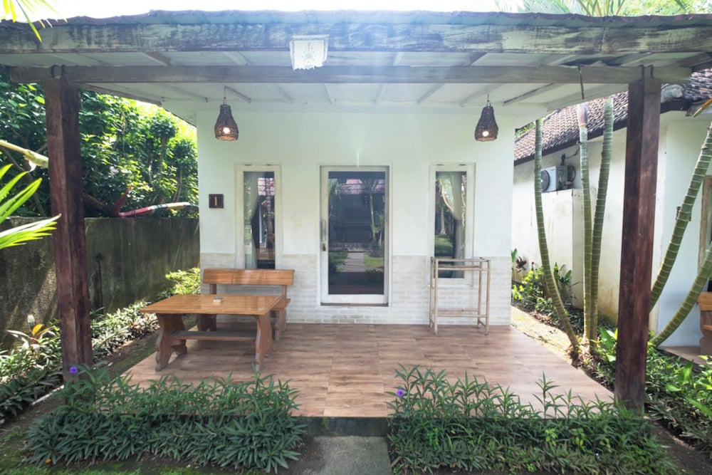 Agung Wiwin Homestay by ZUZU 6/63