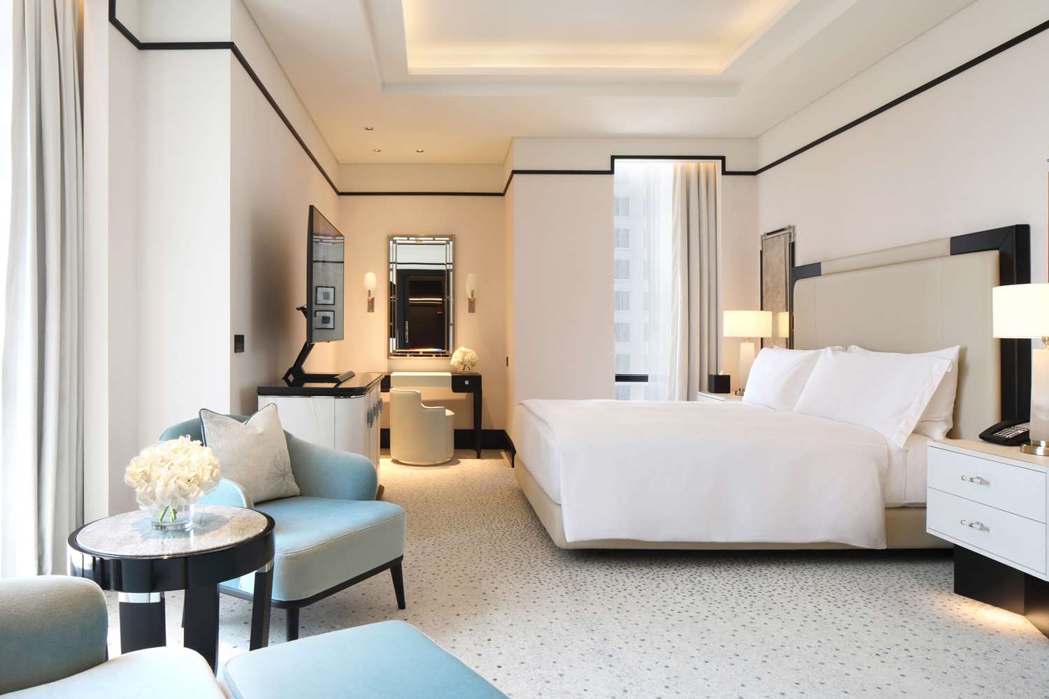 1 Bedroom, Deluxe, Suite, King Bed