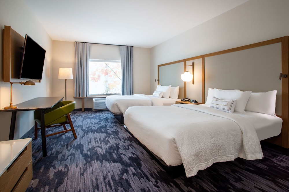 Fairfield Inn & Suites by Marriott Greenville Spartanburg/Duncan 9/40