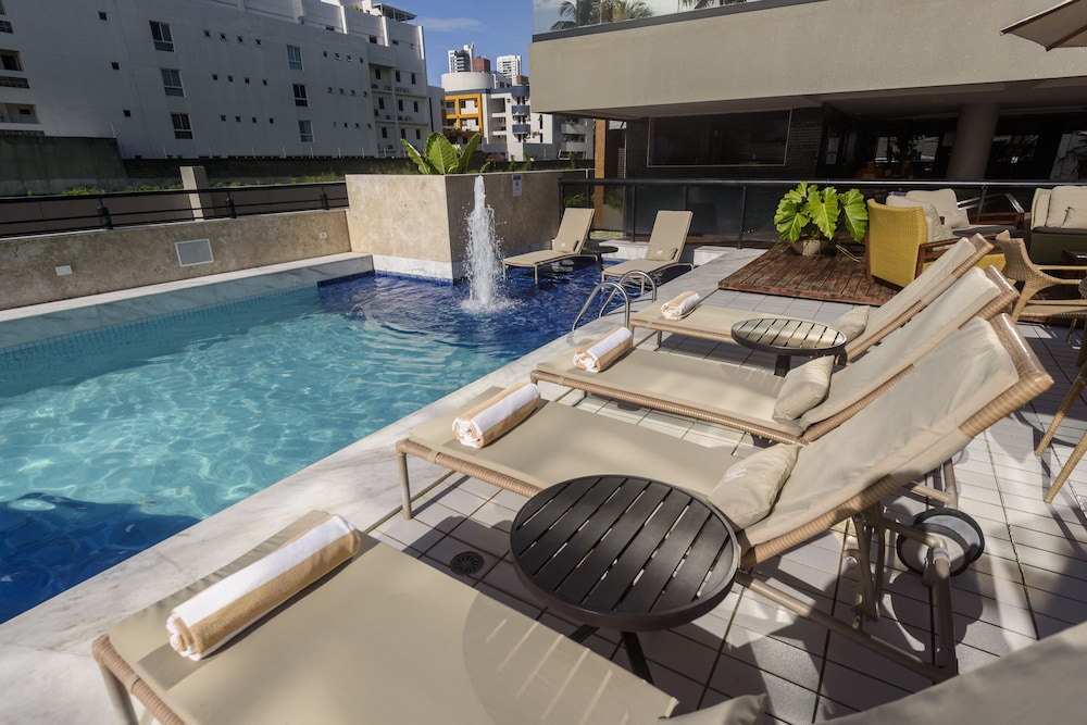swimming pool spa