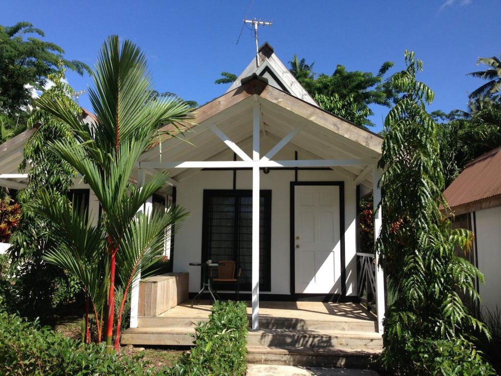 Orator Hotel Samoa 7/65