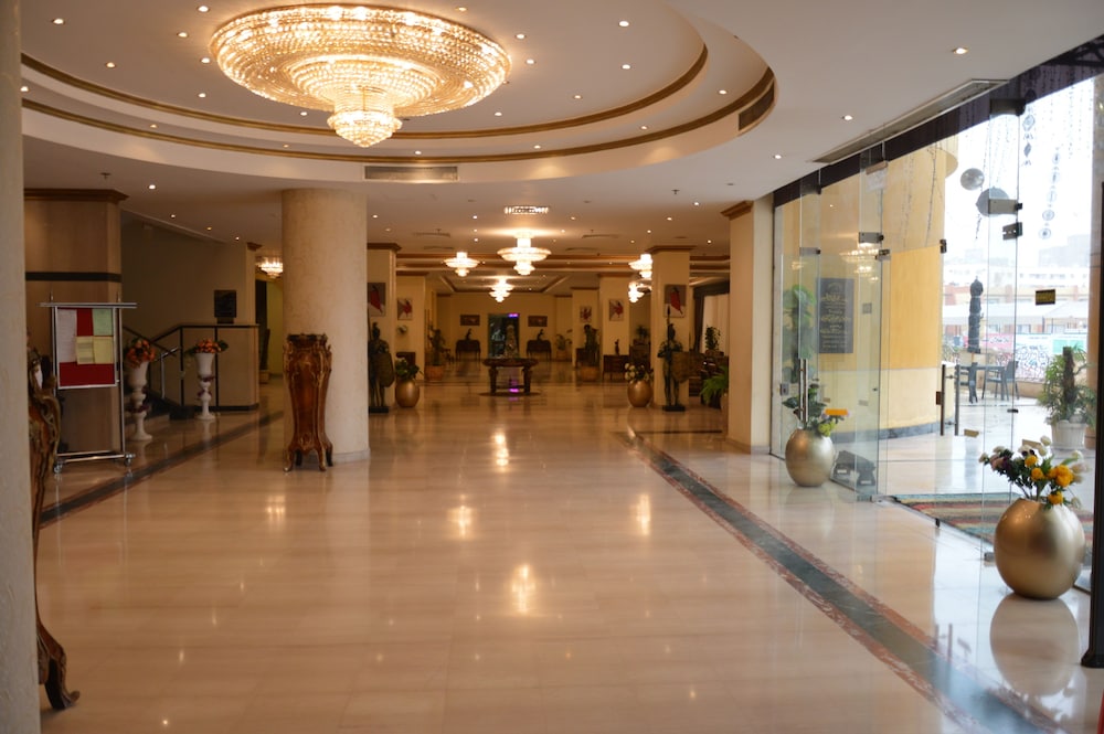 Glorious Hotel Cairo 8/47