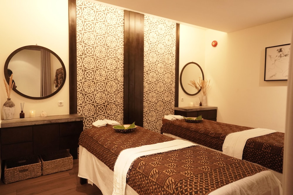 The Vira Bali Boutique Hotel & Suites 38/81
