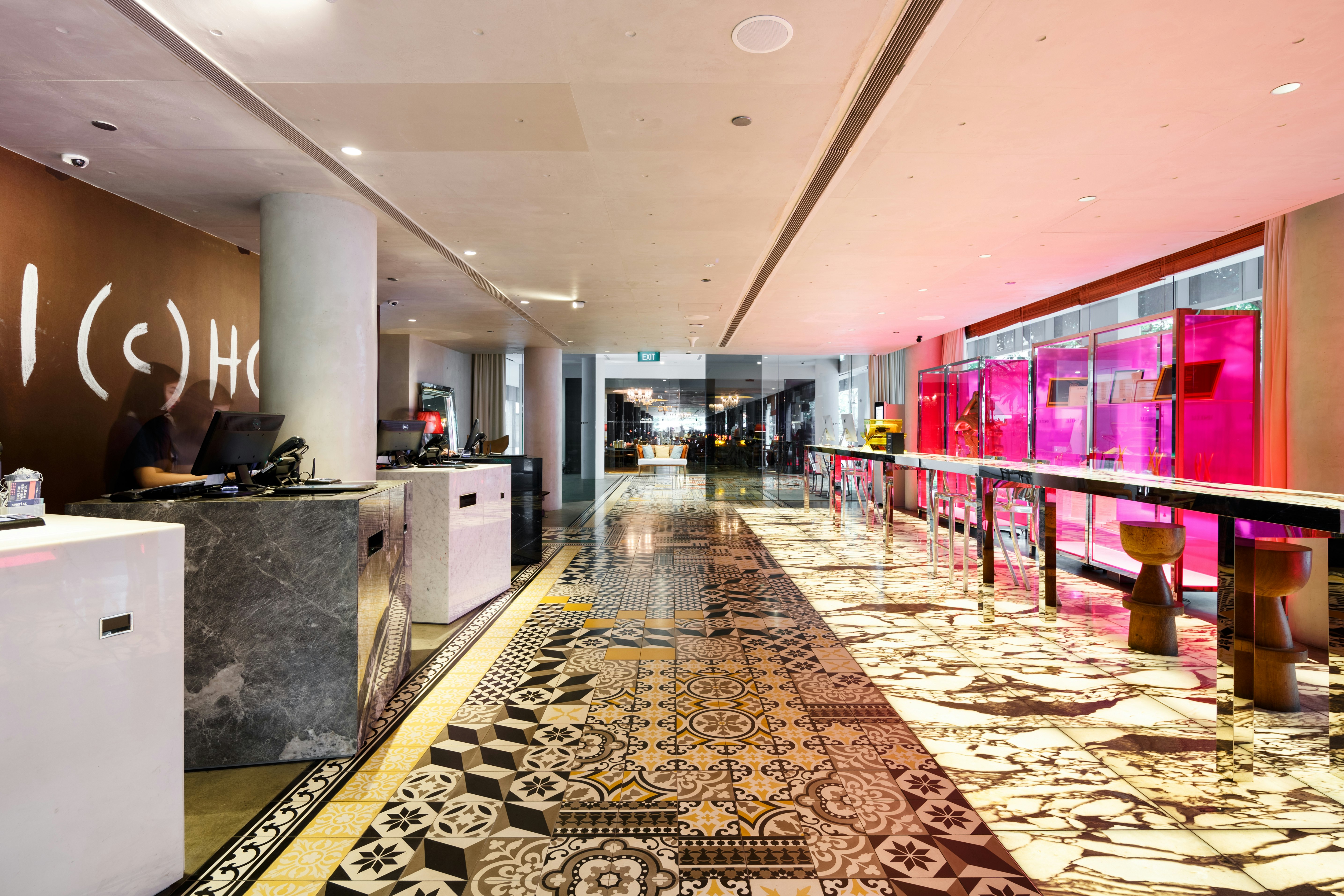 M Social Singapore 8/81
