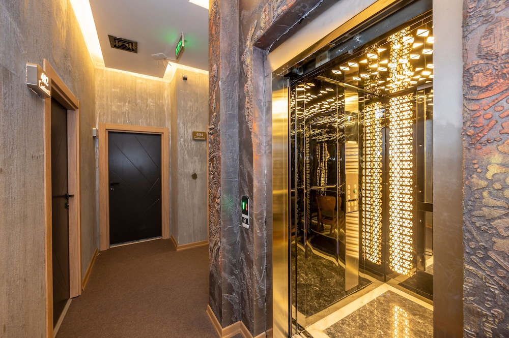 Continental Airport Hotel photo4